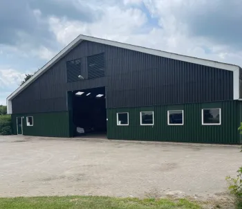 Remmers DW601 coating voor boerenschuur in Annen – schuur weer strak en corrosievrij