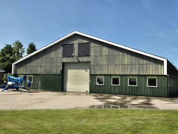 Landbouwschuur Annen gecoat met Remmers DW601 – strak resultaat en weerbestendige afwerking